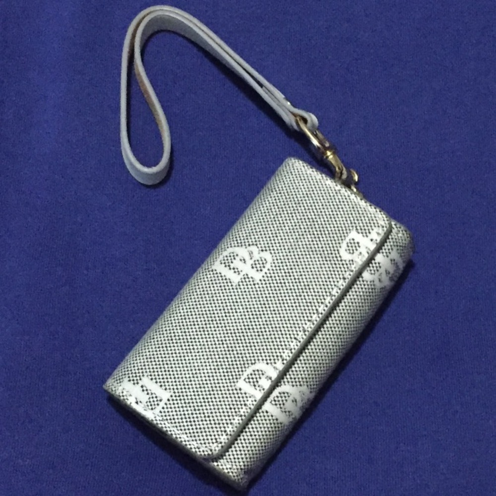 Dooney & Bourke Slim Compact Phone Pouch